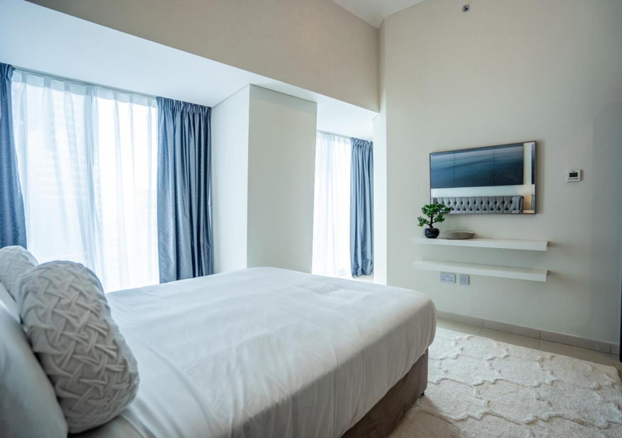 Nasma Luxury Stays - Cayan Tower Dubaï Extérieur photo