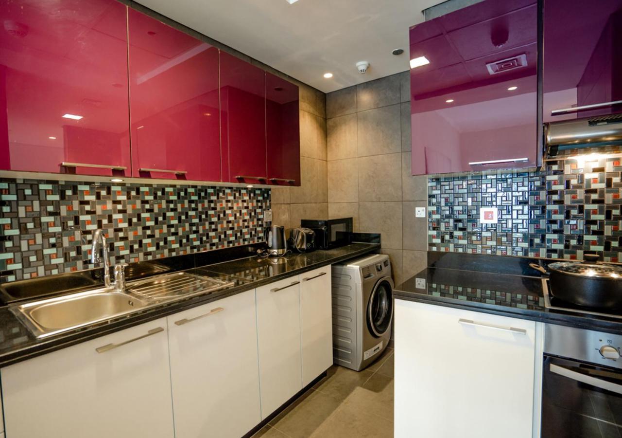 Nasma Luxury Stays - Cayan Tower Dubaï Extérieur photo